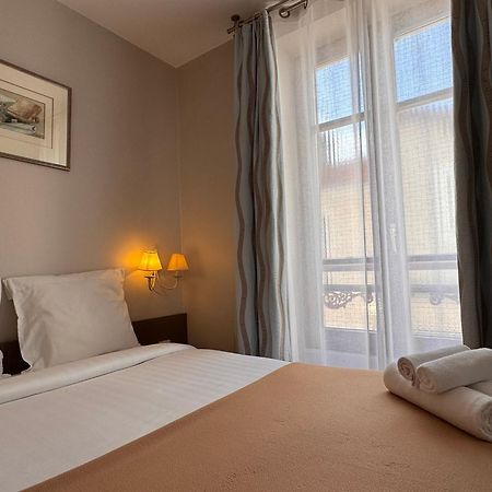 Hotel Paris Vesinet- Logis Hotel Restaurant Le Vésinet 外观 照片