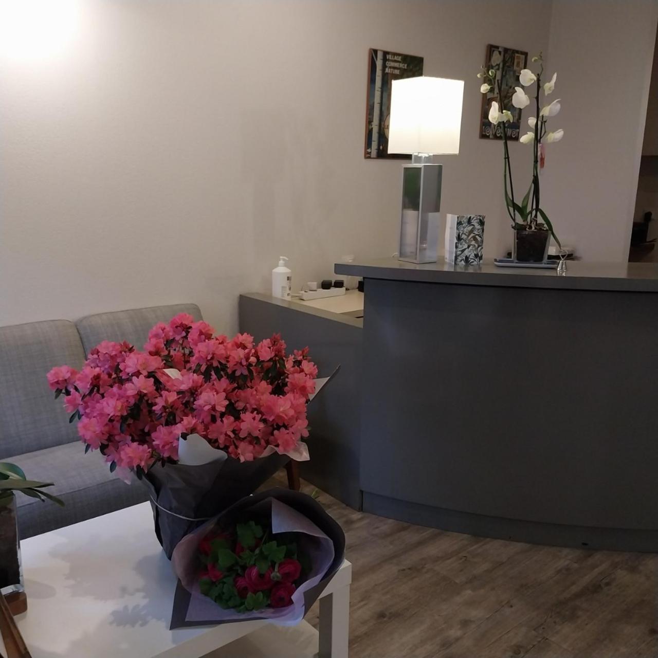 Hotel Paris Vesinet- Logis Hotel Restaurant Le Vésinet 外观 照片