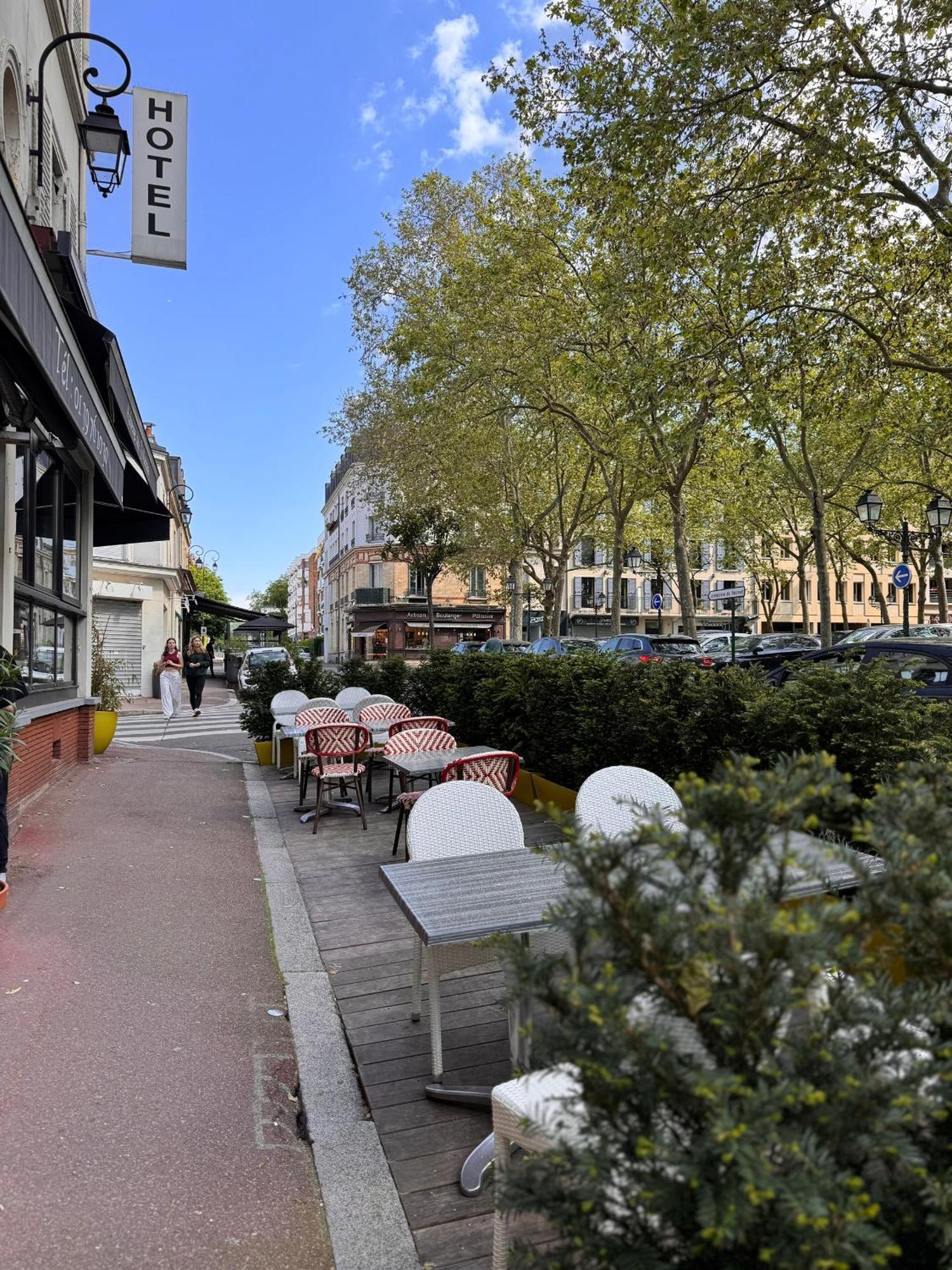 Hotel Paris Vesinet- Logis Hotel Restaurant Le Vésinet 外观 照片